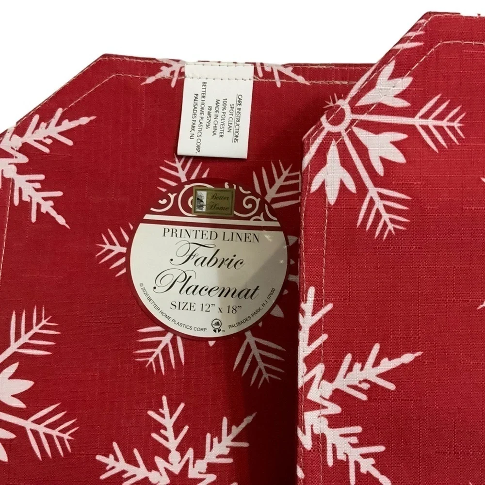 Placemats Fabric Reversible Linen Print Holiday Christmas Snowflake Red White